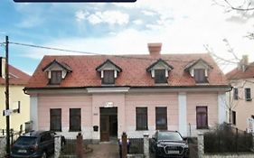 Rooms Cehovin